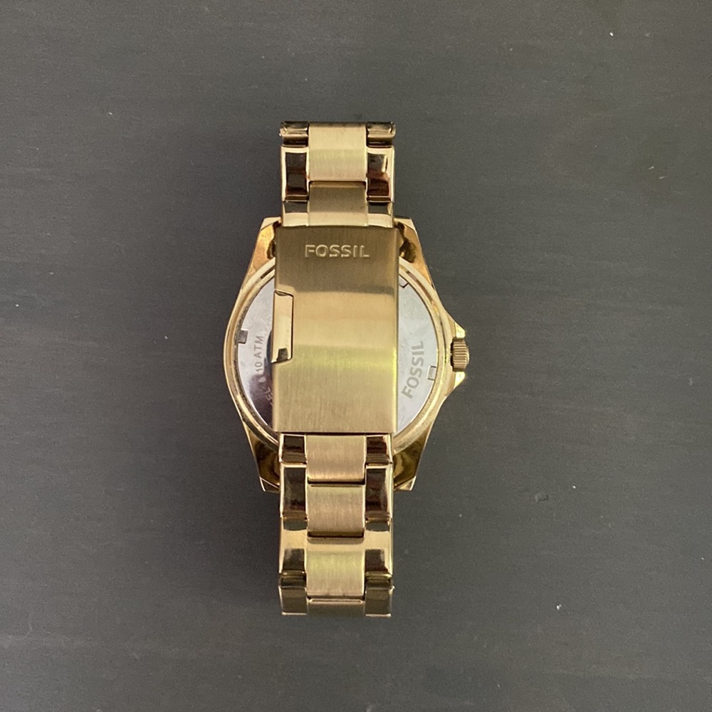 Gold Riley Fossil watch - Picture 3 of 4